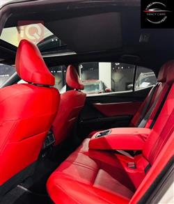 تۆیۆتا کامری